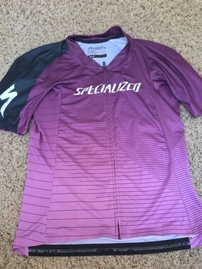 Specialized Women's Purple-to-Magenta Gradient Cycling Jersey with Black Sleeve